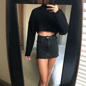 TopShop raw hem black denim mini skirt size 2